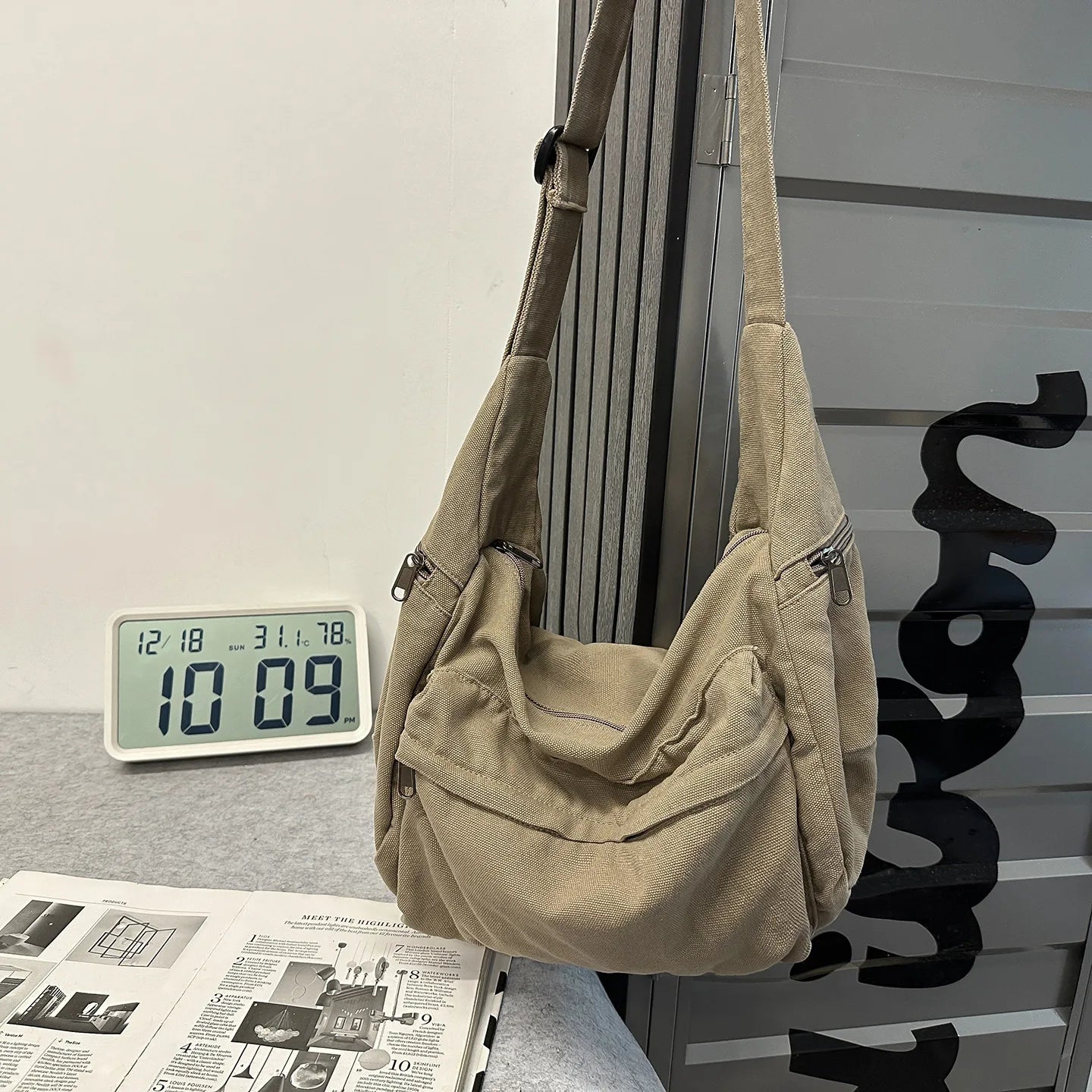 Women's Cotton Canvas Messenger Bag