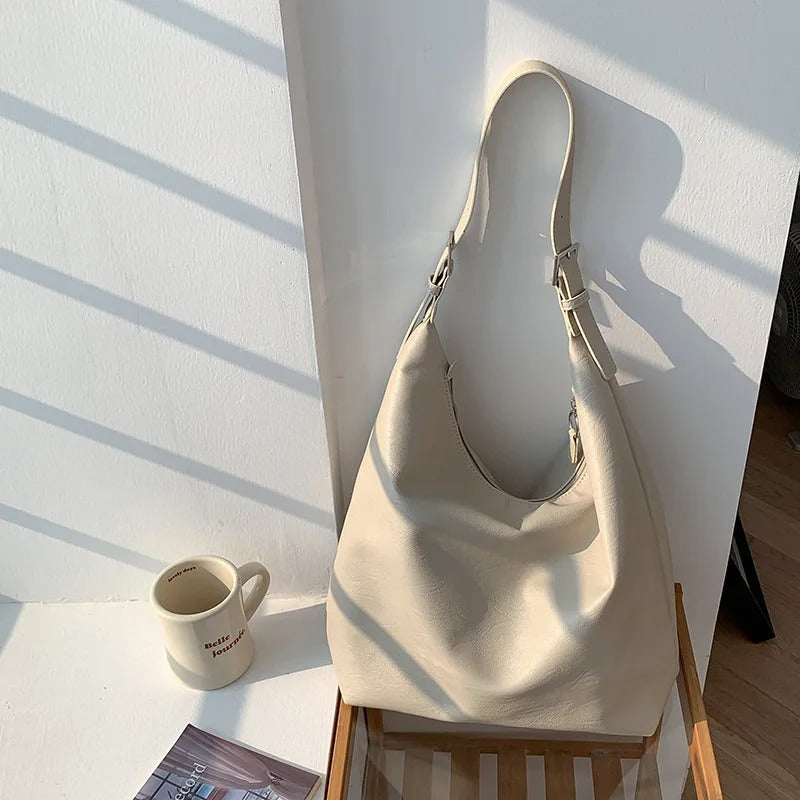 Minimalist Large Capacity Commuter Tote