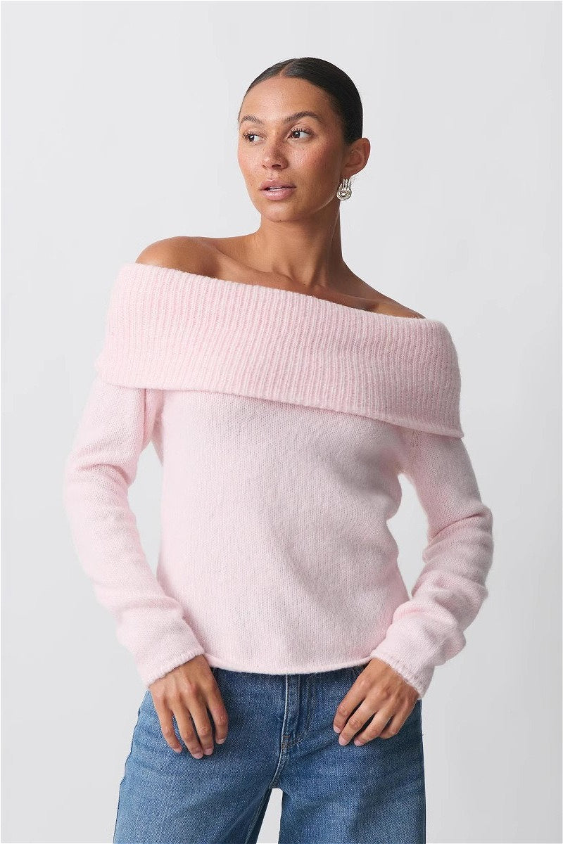 Off-Shoulder Fitted Sweater With Foldover Collar
