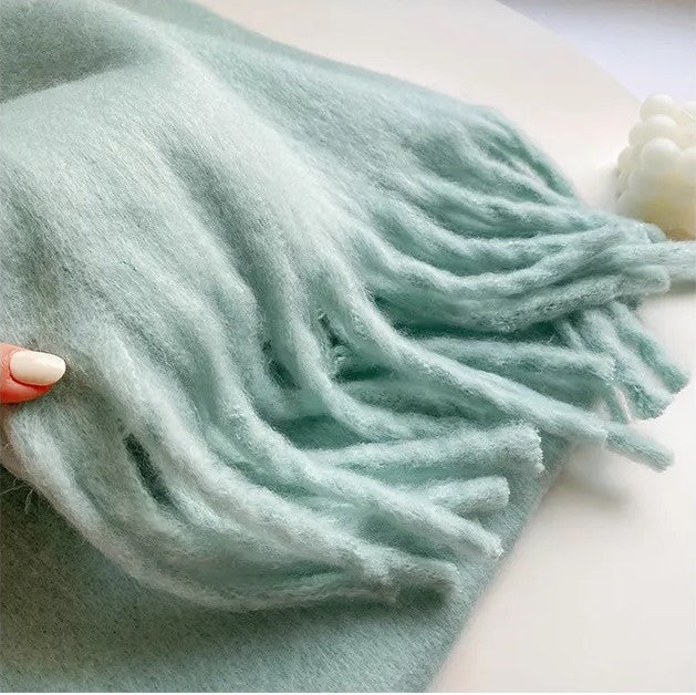 Oversized Winter Scarf Soft Solid-Color Wrap