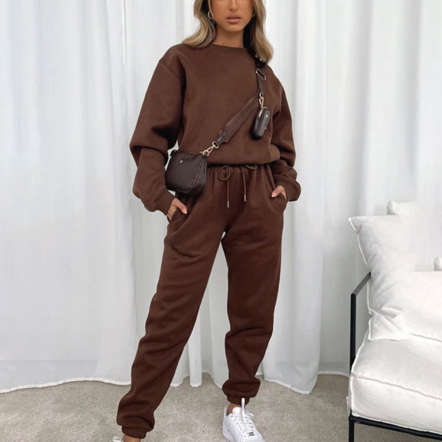 Women's Oversized Fleece Lounge Set With Sweatshirt And Joggers