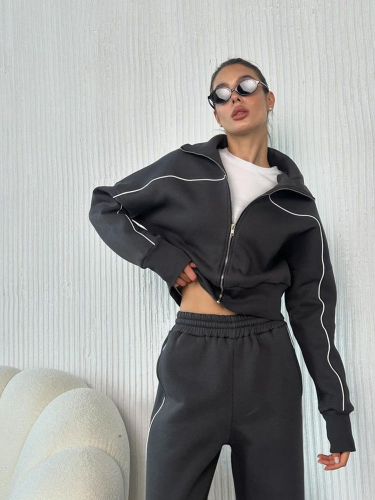 Women's Two-Piece Loungewear Set With Zip Jacket