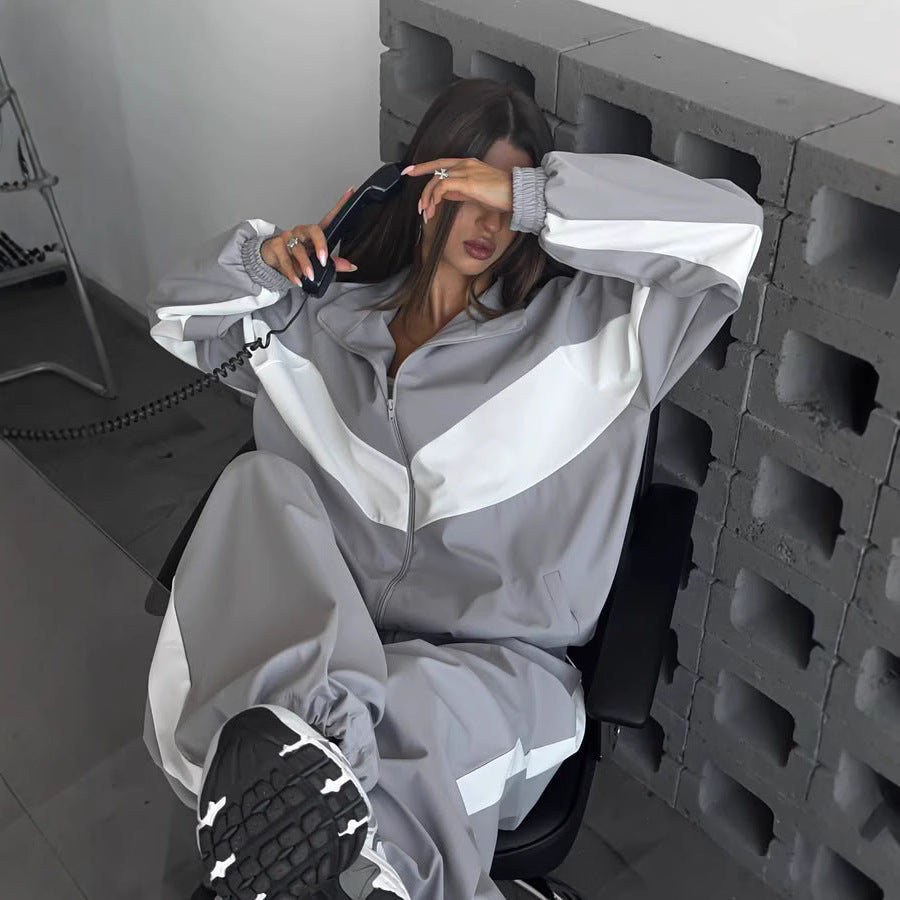Women's windbreaker tracksuit set with jacket and wide-leg pants