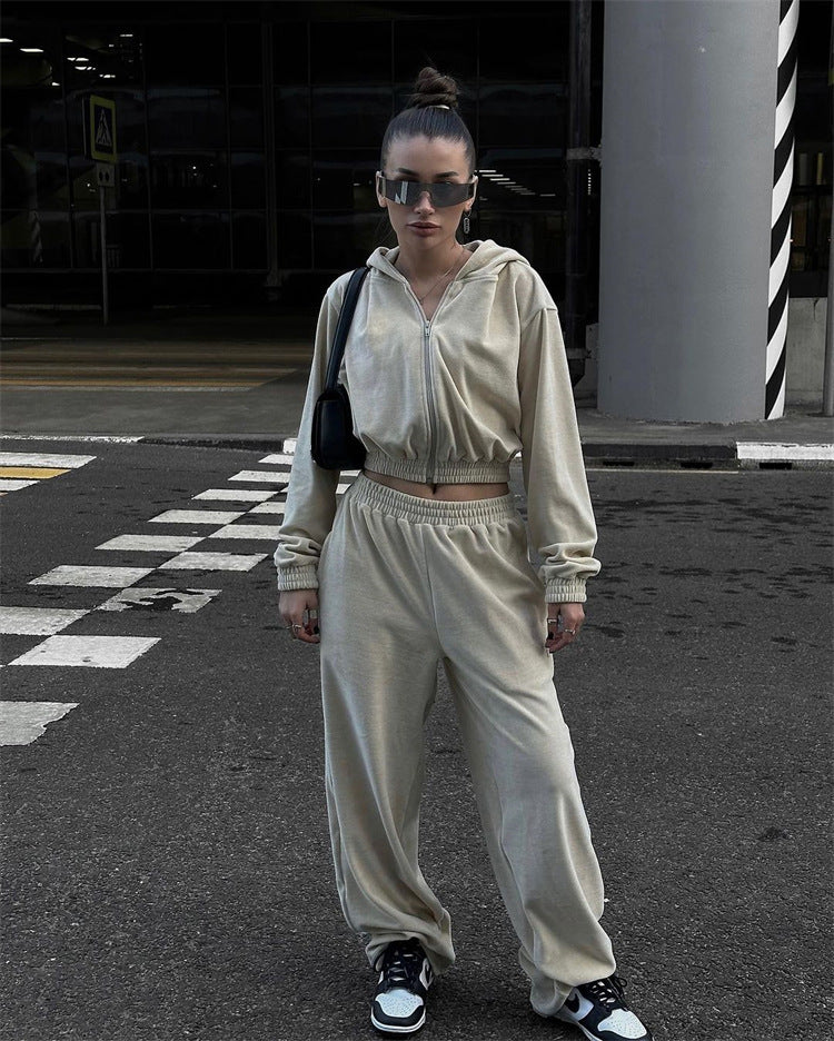 Women's Velvet Tracksuit For Comfortable Days