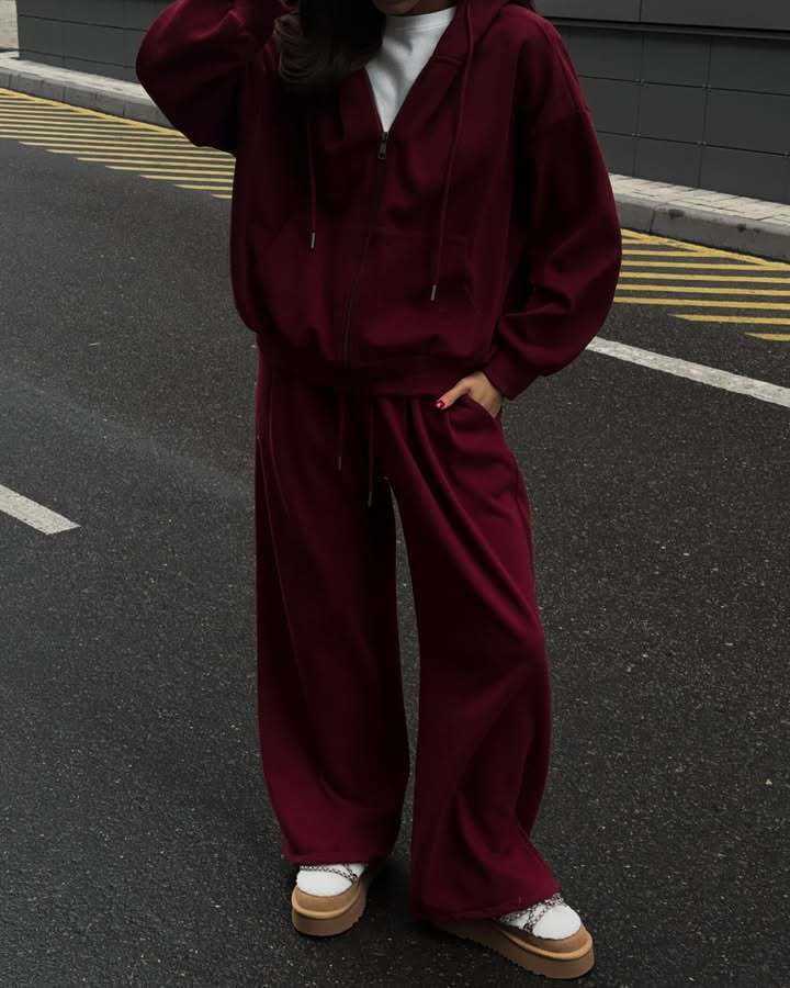 Women's Lounge Set With Oversized Zip Hoodie And Wide-Leg Joggers