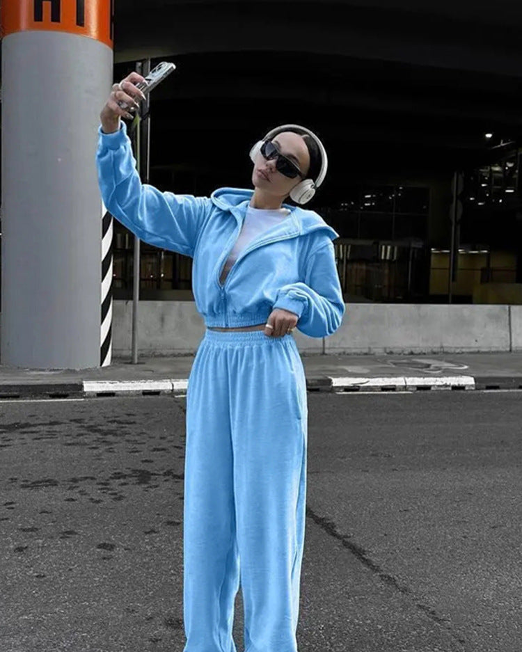 Velvet two-piece tracksuit designed for comfortable casual wear