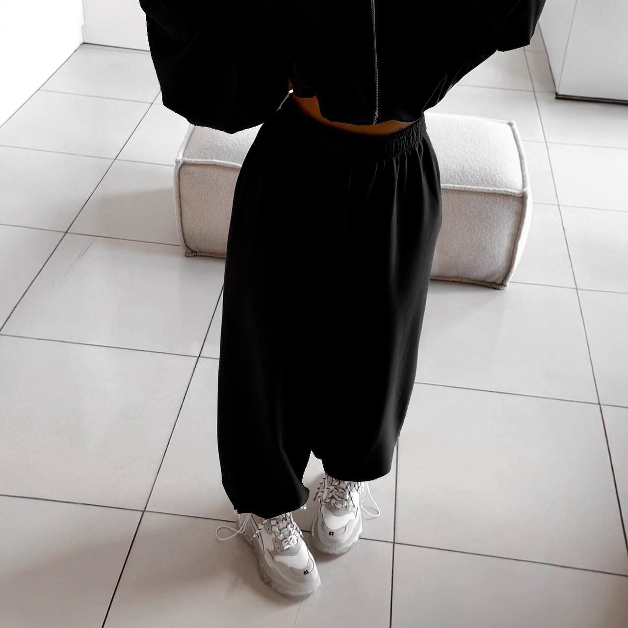 Close-up of the hood and full-length zipper on the women's hoodie