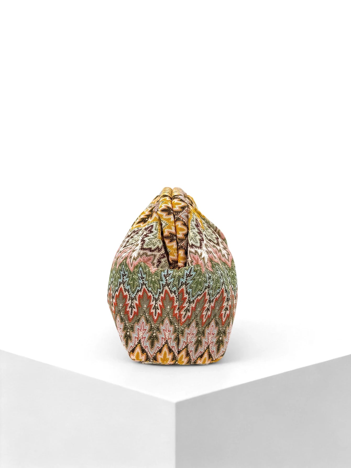 Bohemian Vintage Knitted Jacquard Clutch Bag with Pleated Design