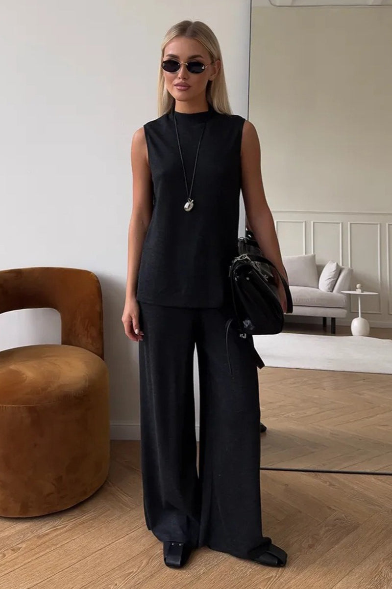 Women's sleeveless lounge set with a relaxed top and wide-leg pants