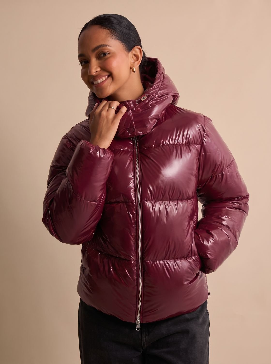 Women's Glossy Hooded Quilted Puffer Jacket