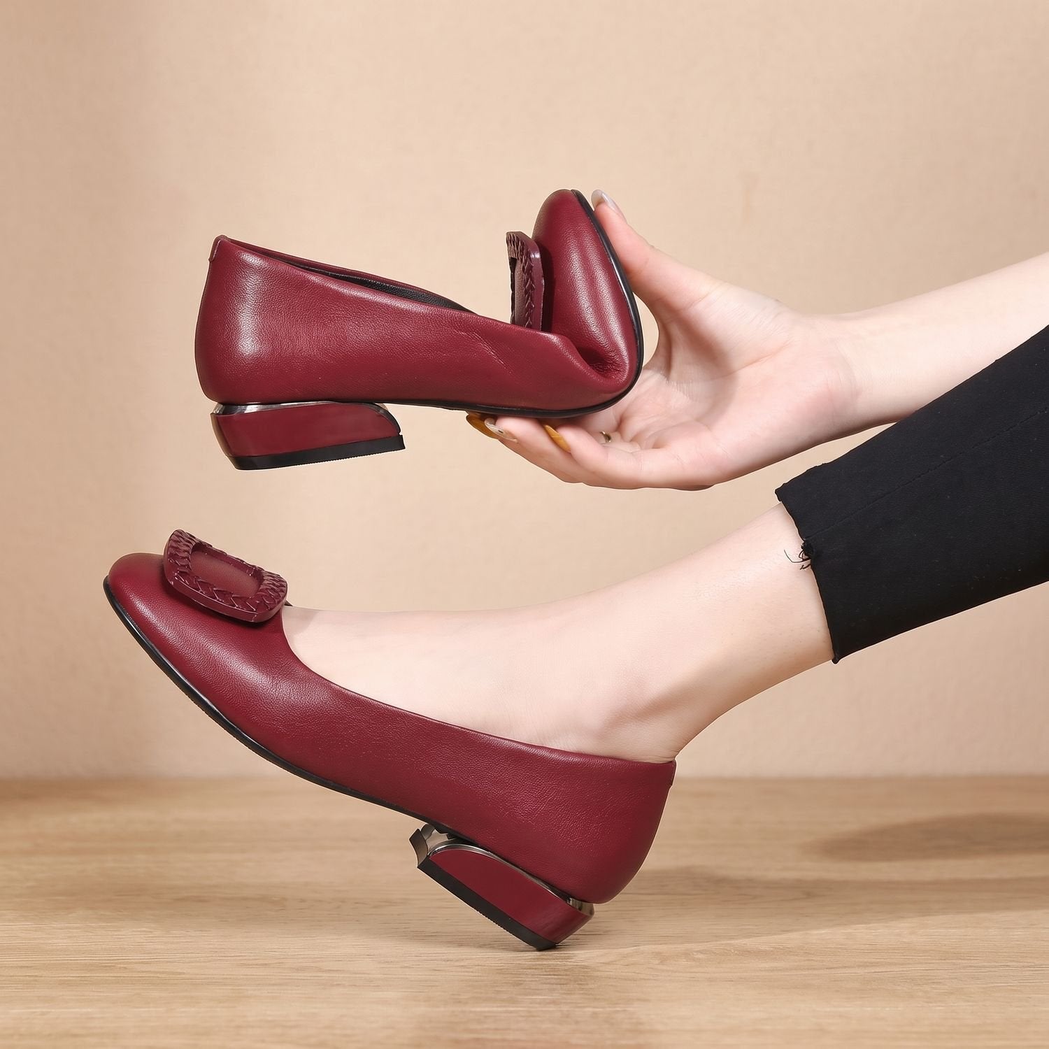 Women's Leather Block-Heel Loafer Pumps