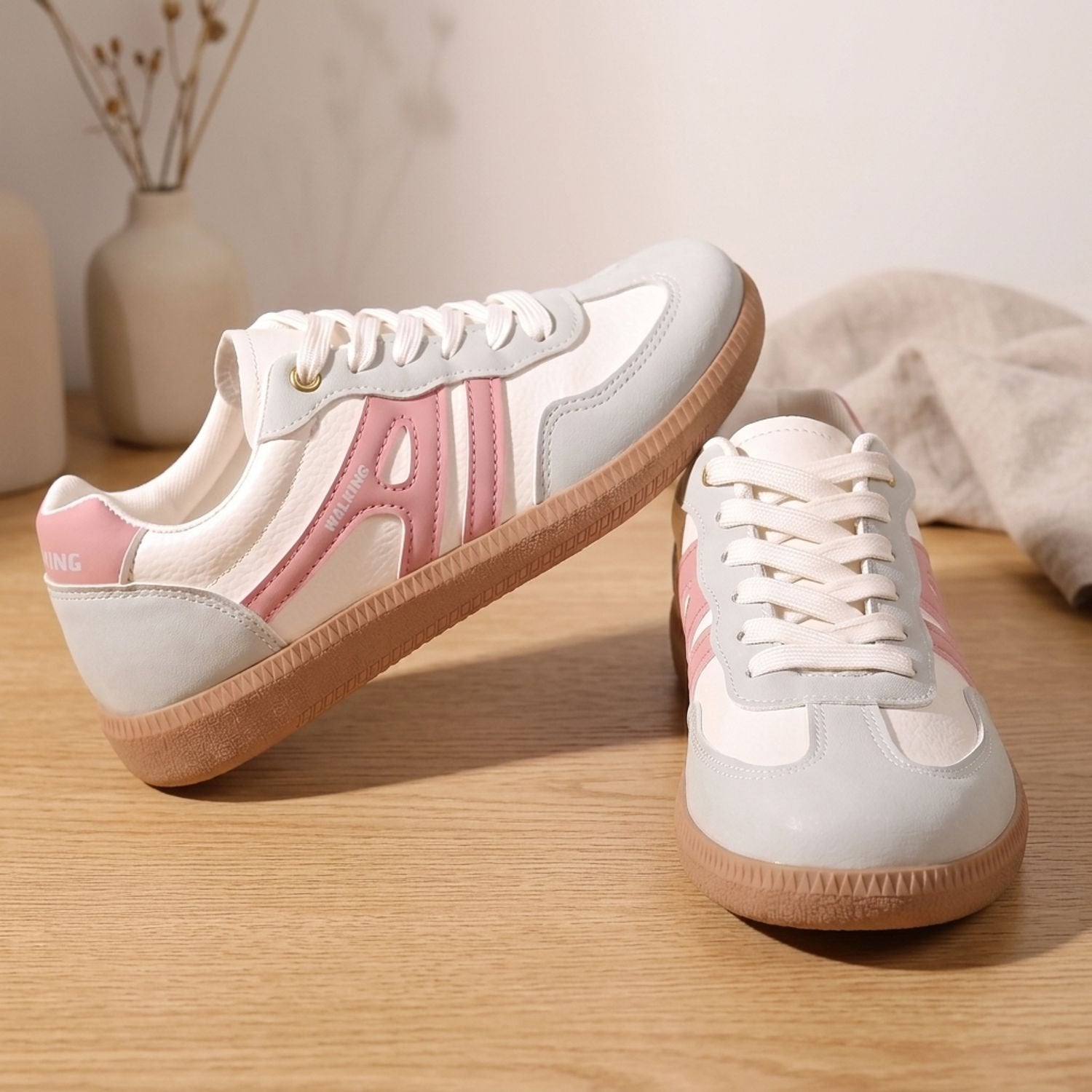 Women's Height-Boosting Lace-Up Sneakers